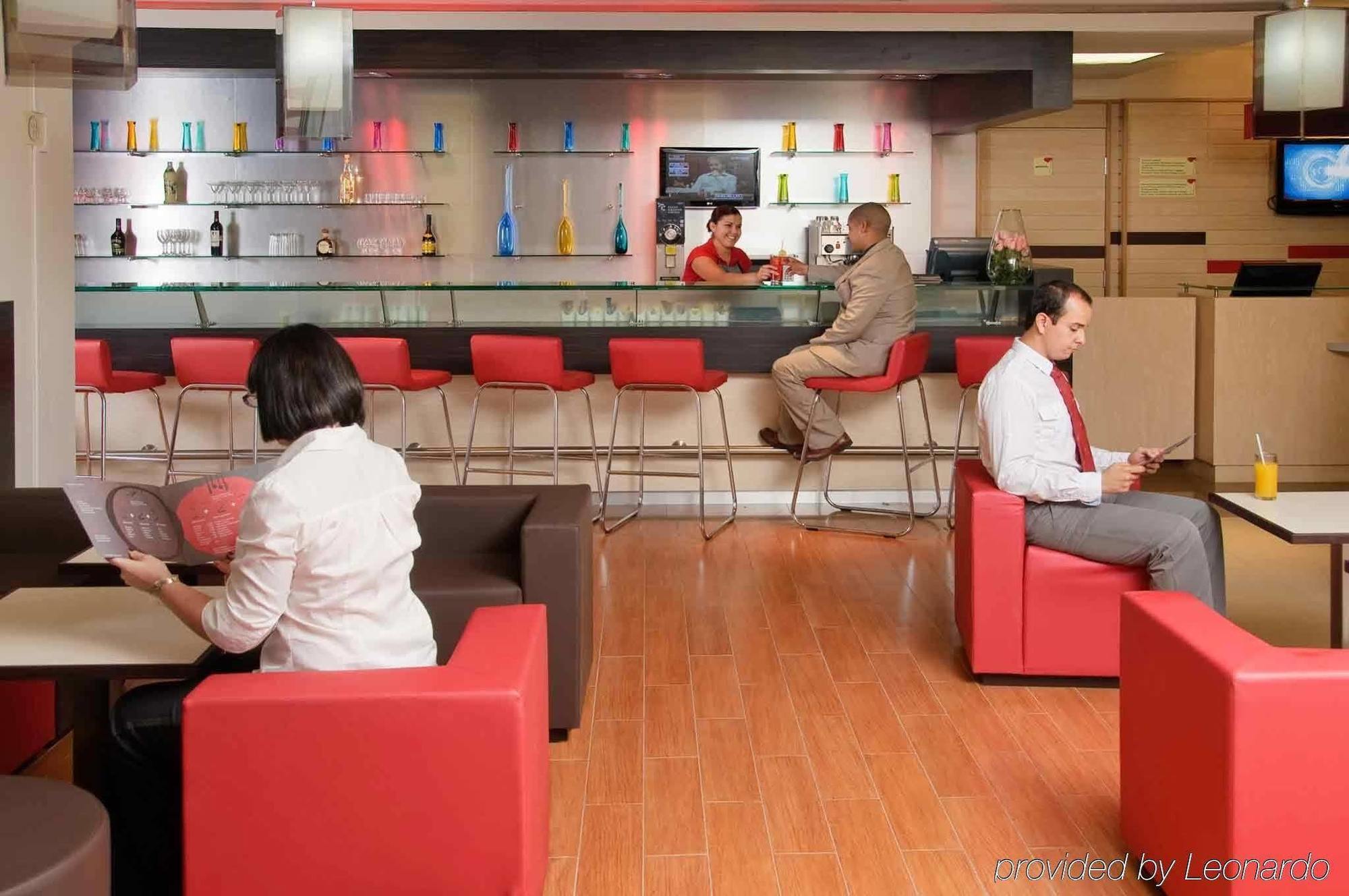 Ibis Hermosillo Kültér fotó